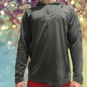 Grey sweatshirt